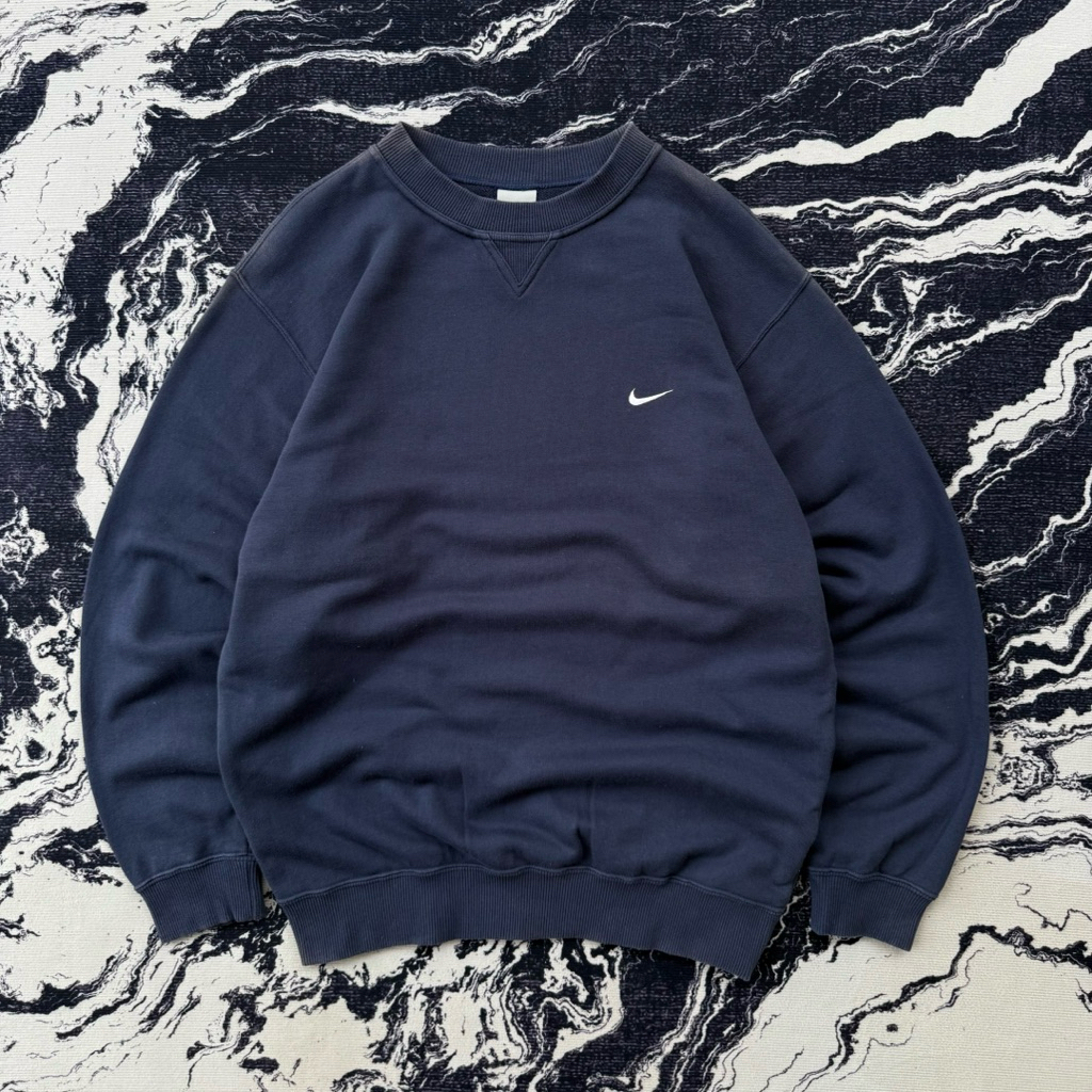 crewneck sunfaded nike y2k darknavy