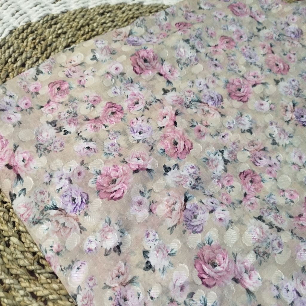 Bahan Sifon Rubia Motif Bunga Mawar Cocok Untuk Gamis,Blouse,Tunik,Kebaya - Kain Sifon Antik - Bahan