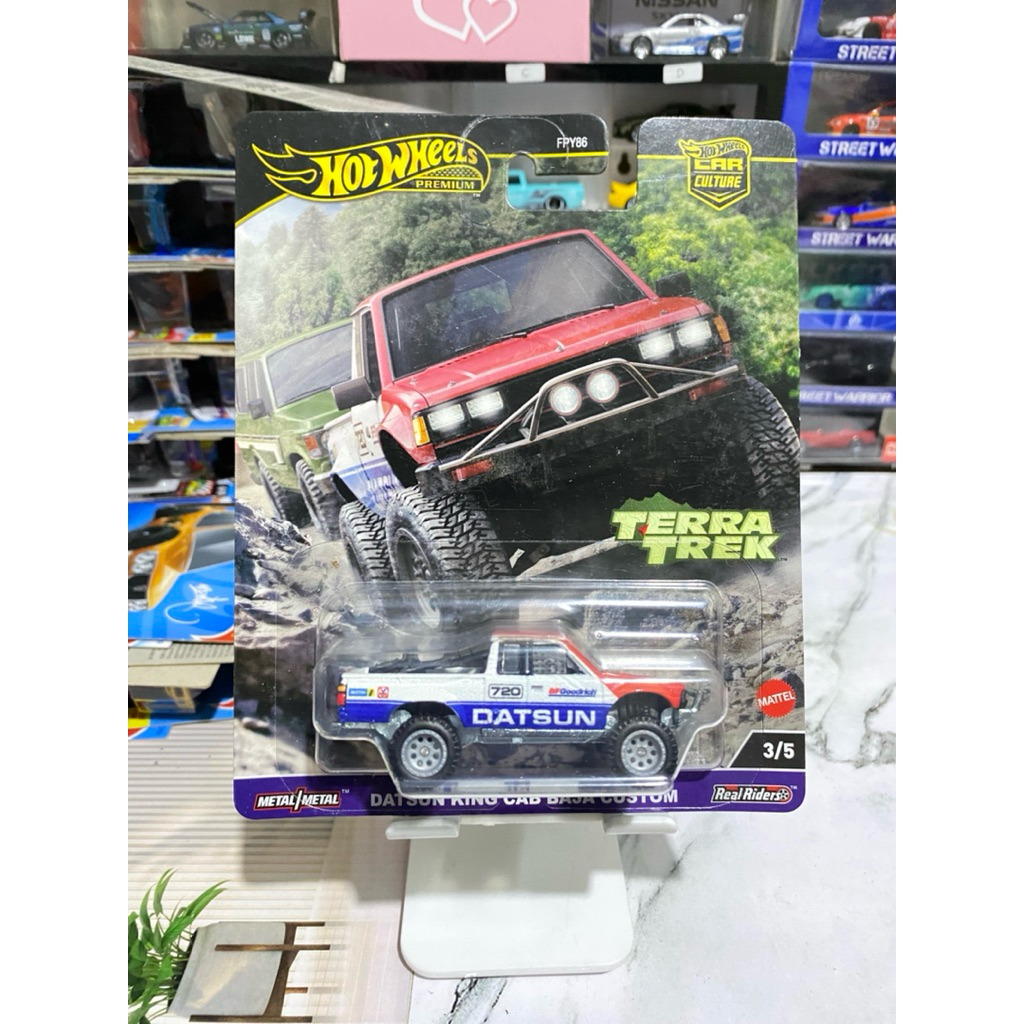 Hot Wheels Premium Datsun King Cap Baja Custom