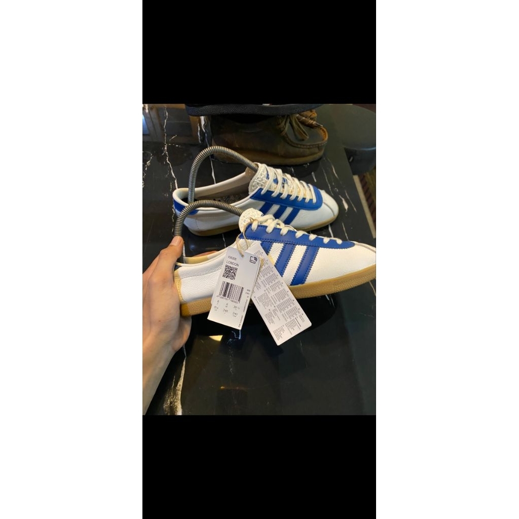 adidas London cw noel