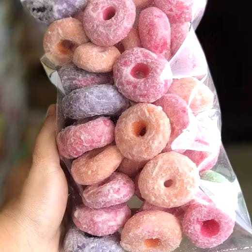 

DONAT WARNA WARNI PELANGI MANIS 200GRAM ENAK