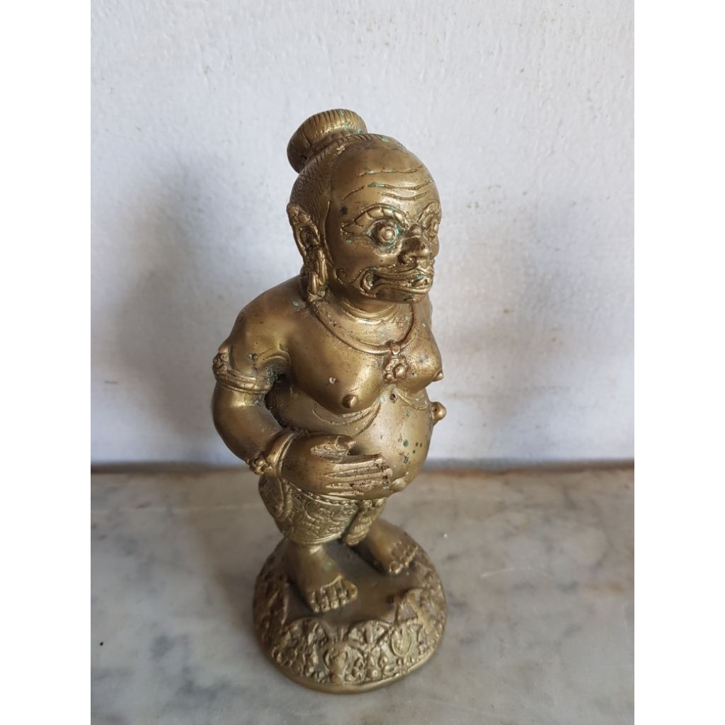 patung semar kuningan