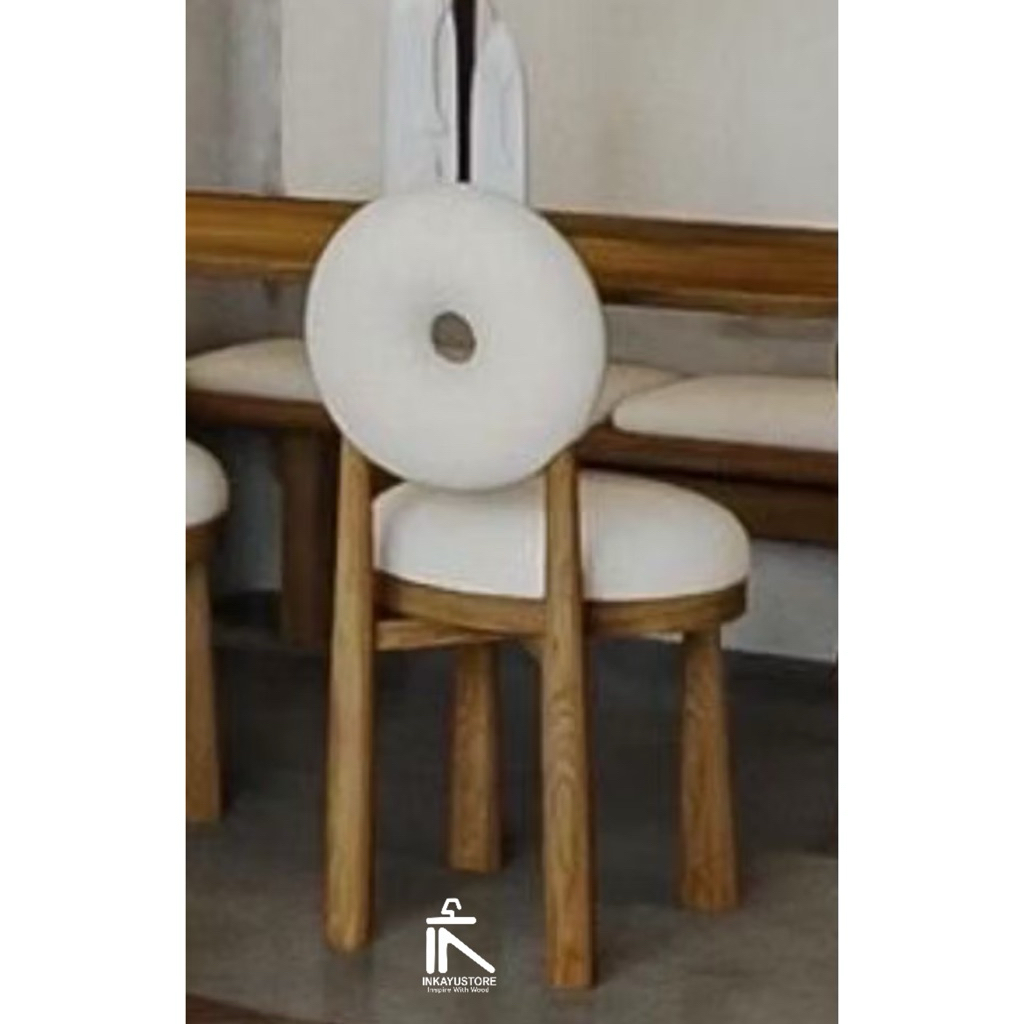KURSI KAYU JATI IMUT SANDARAN BULAT, KURSI MINIMALIS UNIK KAYU JATI