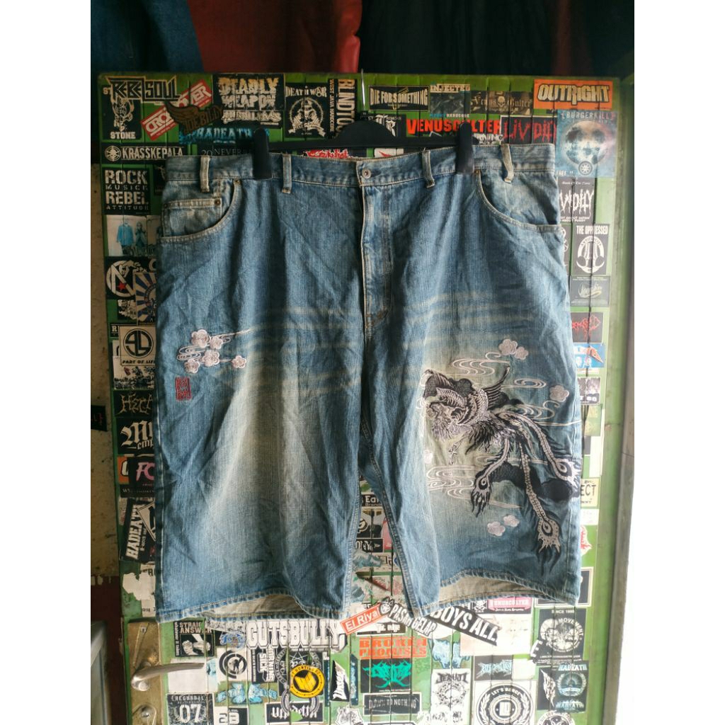 KARAKURI SHORT JEANS