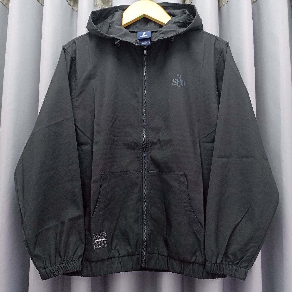 3SECOND - JAKET PARASUT / WINDBREAKER PRIA REGULAR FIT ORIGINAL 3SECOND