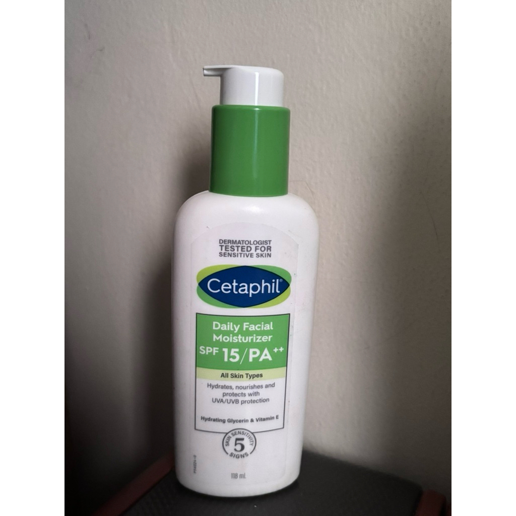 CETAPHIL MOISTURIZER
