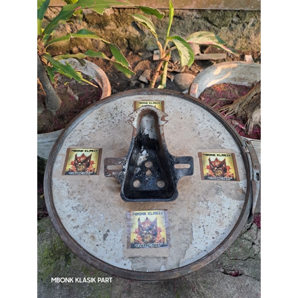 dudukan stoplamp suzuki a100 fr70 fr80 ORIGINAL pangkon stoplamp suzuki fr70 fr80 a100 bracket stopl