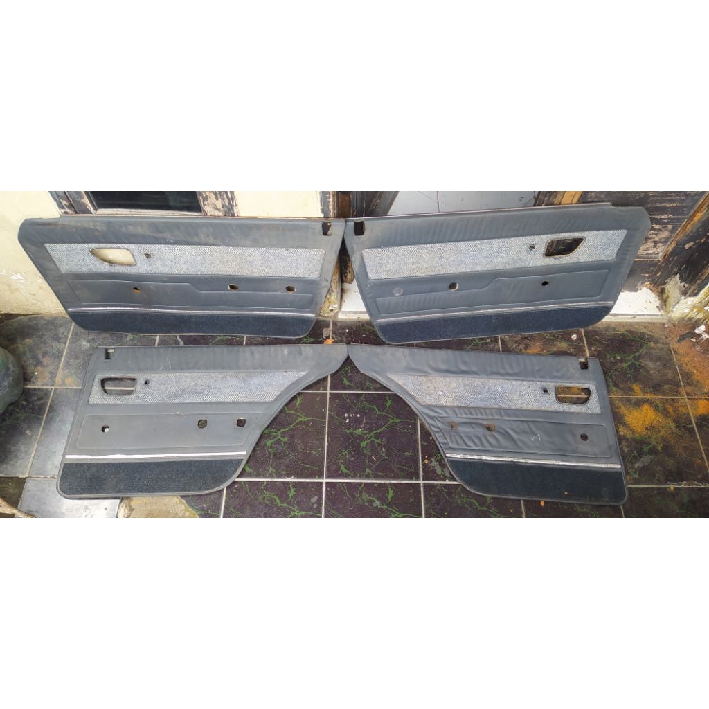 doortrim original Peugeot 505 gr