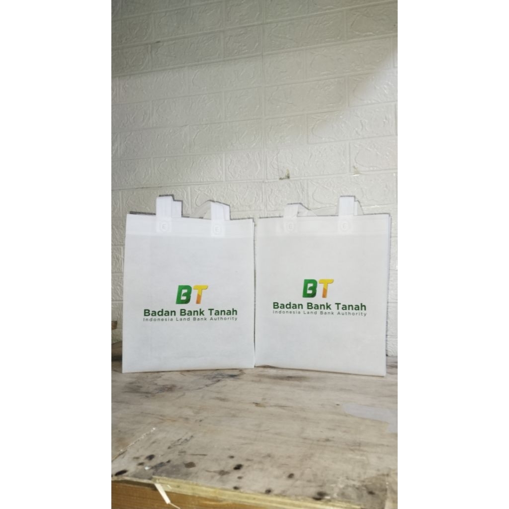 

CUSTOM TAS SPUNBOND uk 35*45/TAS GODIE BAG FULL COLLOR/TAS SOUVENIR