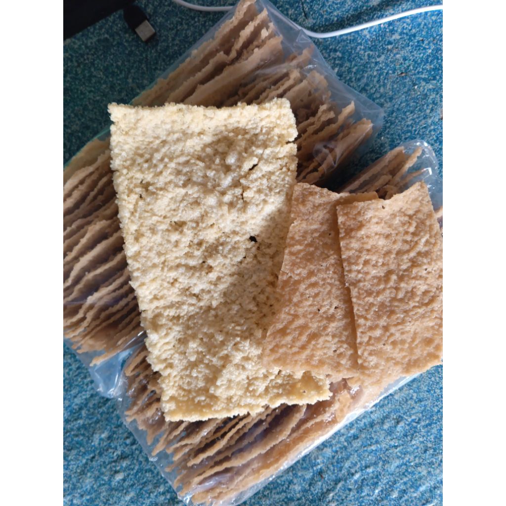 

FREE BUBLE WARB PROMO KRUPUK PULI/GENDAR KHAS MADIUN/250 GRAM