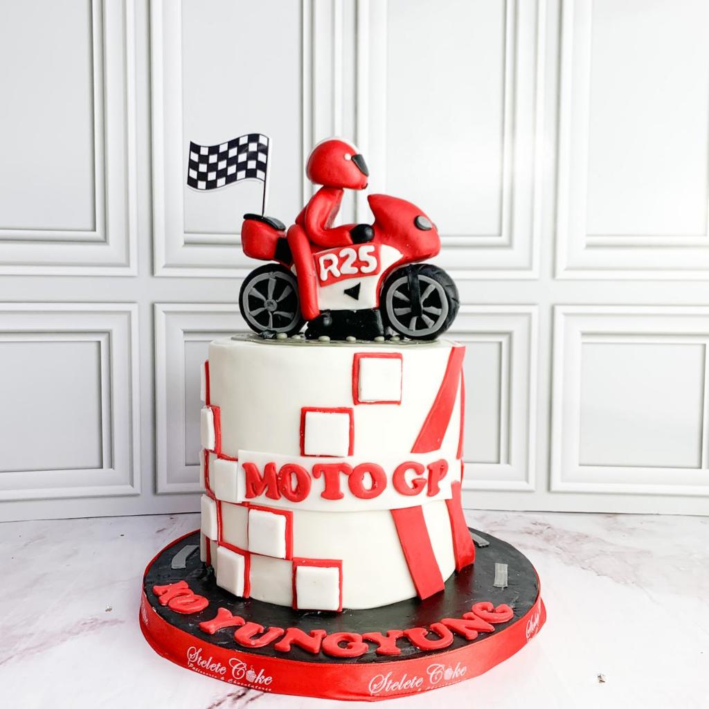 

Kue Ulang tahun/Birthday Cake/Kue Ultah tema Moto Gp/Moto Gp Cake/Kue Birthday Jakarta
