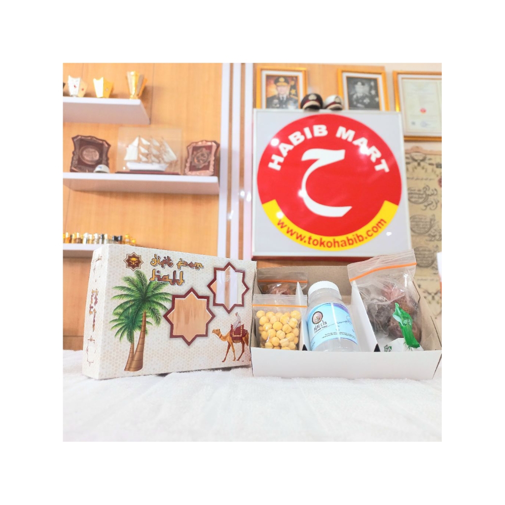 

Promo Paket Oleh-Oleh Haji & Umroh Komplit | Kurma, Kismis, Air Zamzam, Coklat Arab,