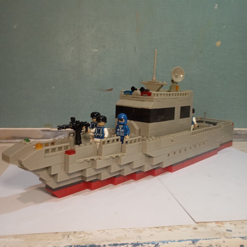 lego Kw Bricks Loongoon Blocks Coast Guard Patrol Boat Custom + 8 Figures & guns