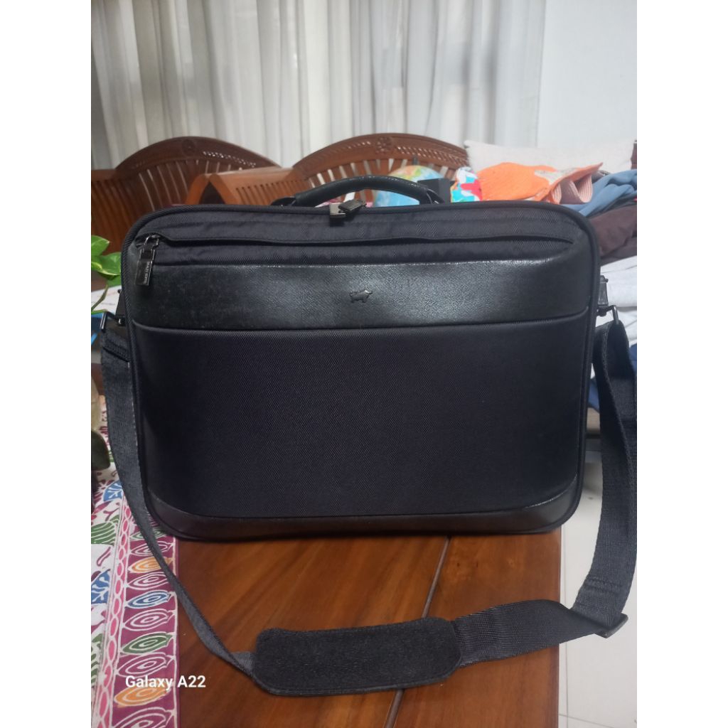 Tas Kerja Braun Buffel