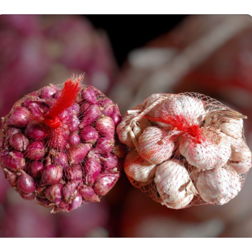 

Paket Bumbu 1kg( Bawang merah 500g & Bawang putih 500g )