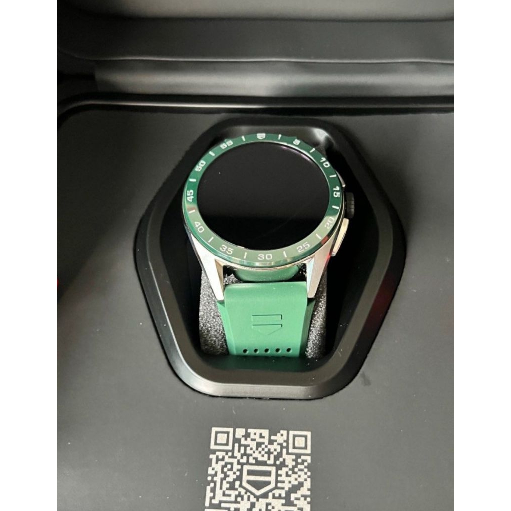 Tag Heuer Connected Calibre E4 Green Hue