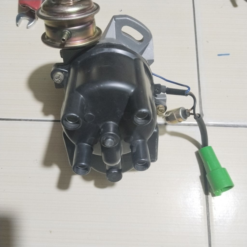 DELCO DISTRIBUTOR TOYOTA CORONA GL ORIGINAL