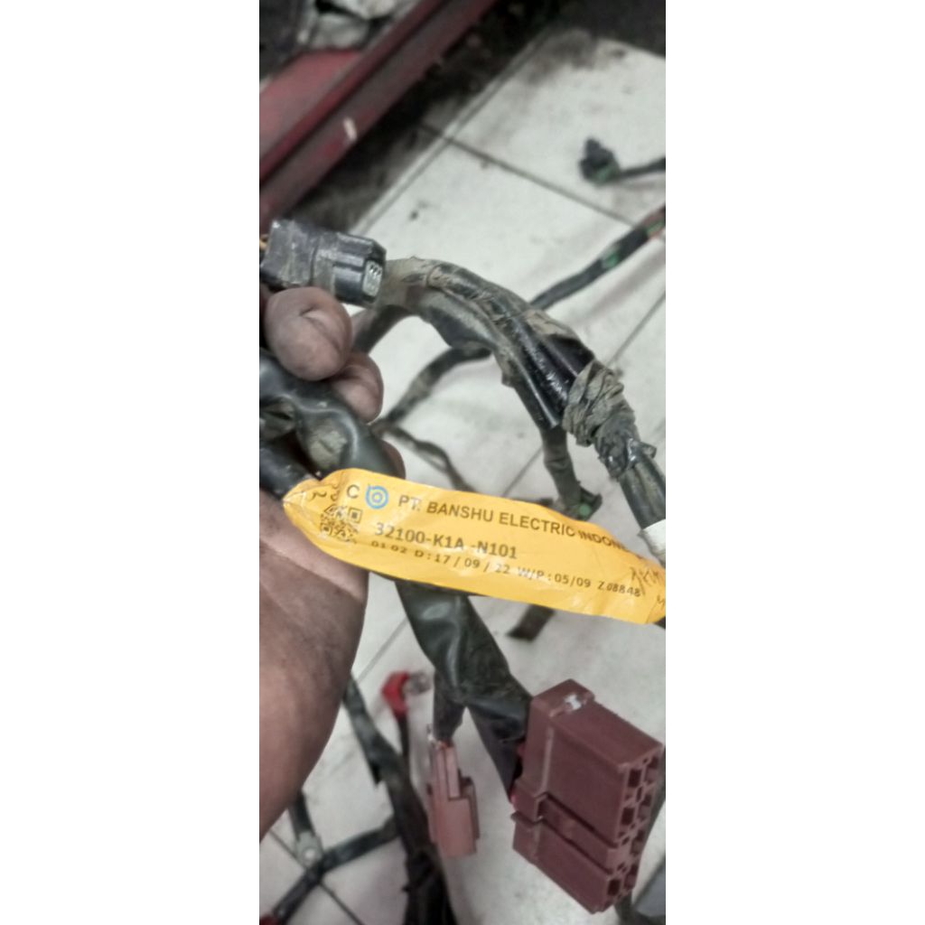 Kabel Body Beat K1A 32100K1A N10