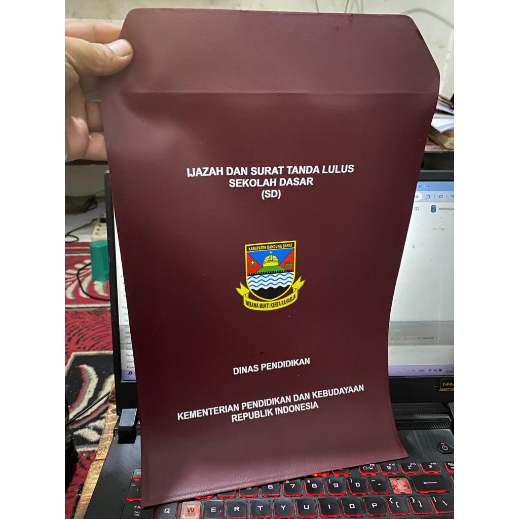 

Sampul Ijazah Plastik