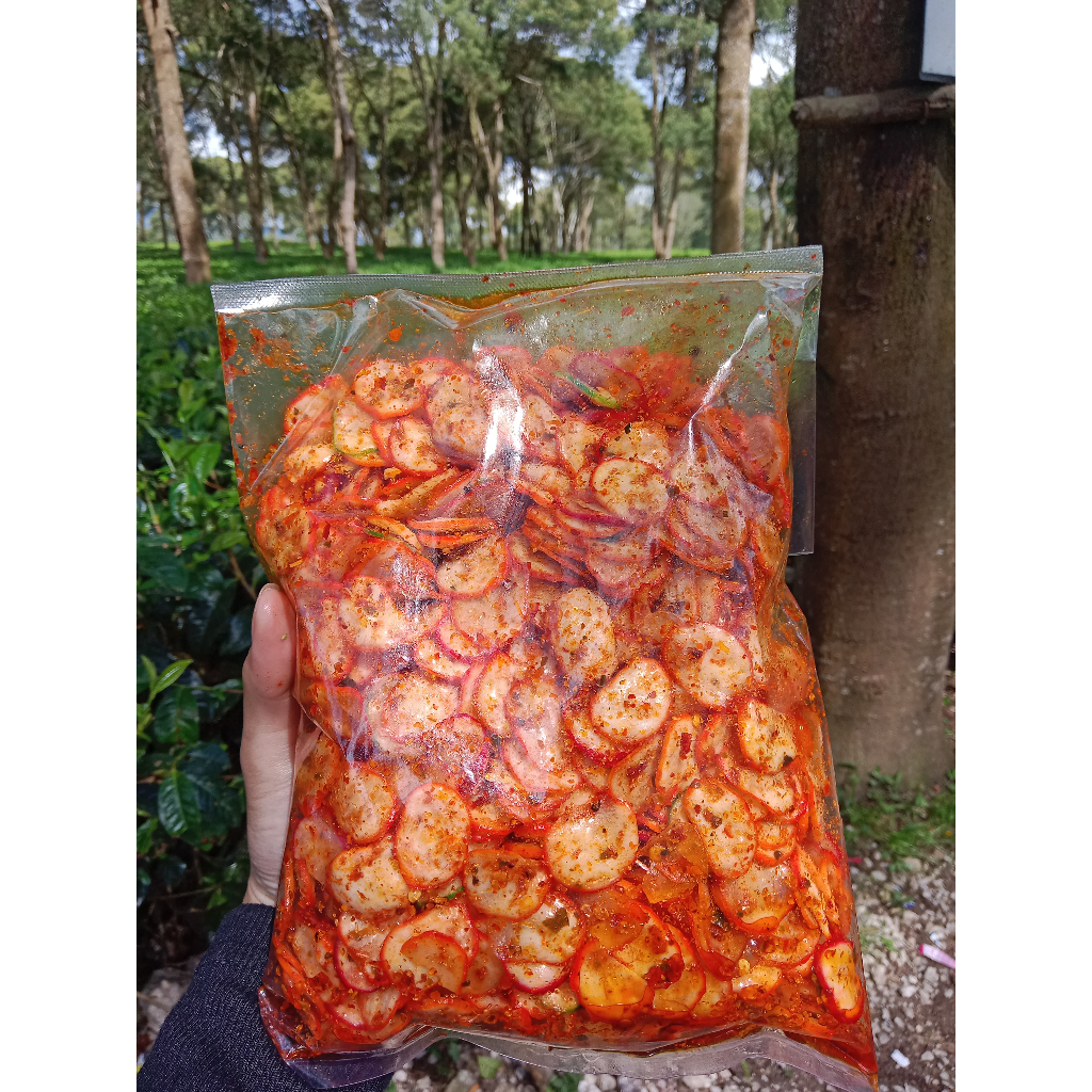 

Seblak kerupuk bawang pedas daun jeruk isi 500gram