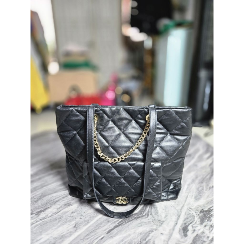 Chanel 19 Chain Tote Women's Shoulder Bag AS3519 Lambskin Second Branded