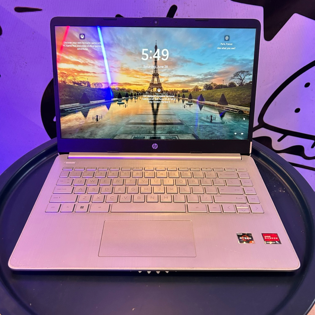 Laptop HP 14 Prosesor AMD Ryzen 3 3250U Ram 8GB SSD 128GB