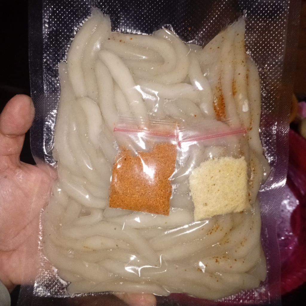 

CICOS aci mencos jajanan jadul/Petrik