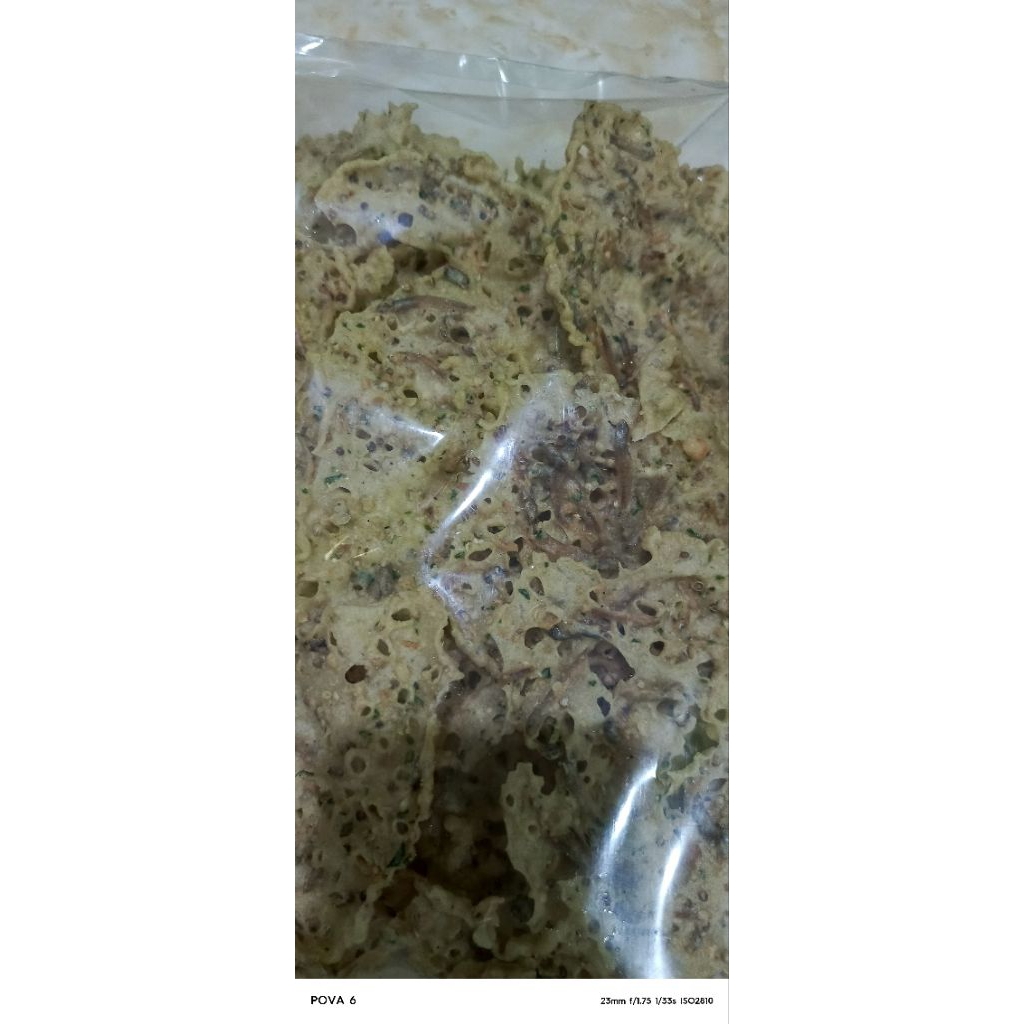 

Peyek Teri, ebi, kacang hijau, kacang tanah