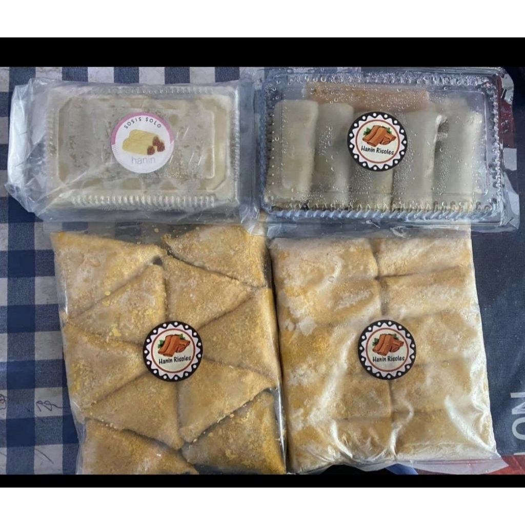 

risol dan rogout hanin enak sudah masuk cafe dan resto