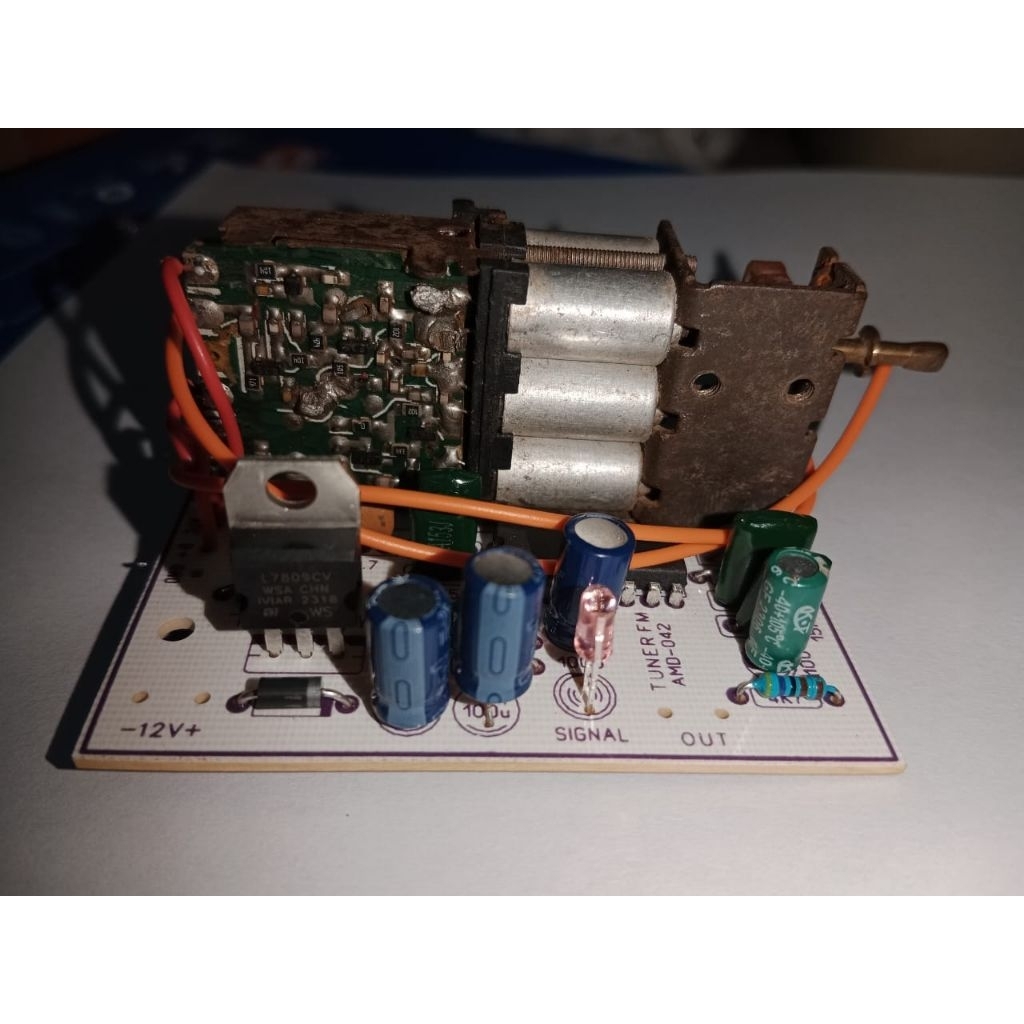 Radio tuner fm , radio tuner fm mono