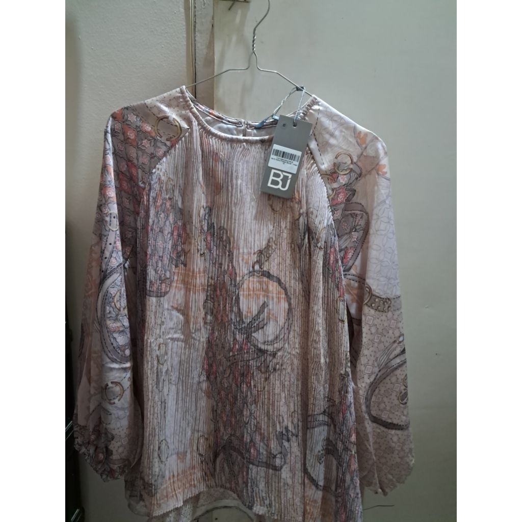 Festive Pleated BJ NeW size S