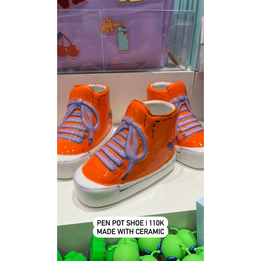 

Jastip Flying Tiger By Lutido | Boots Ceramic Pen Pot