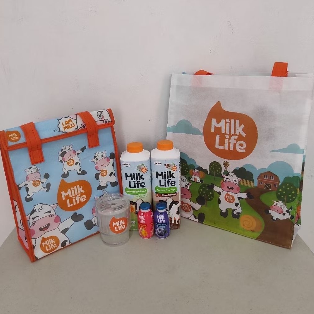 

MilkLife Paket Komplit FREE Cooler Bag+Gelas Holo+Totebage