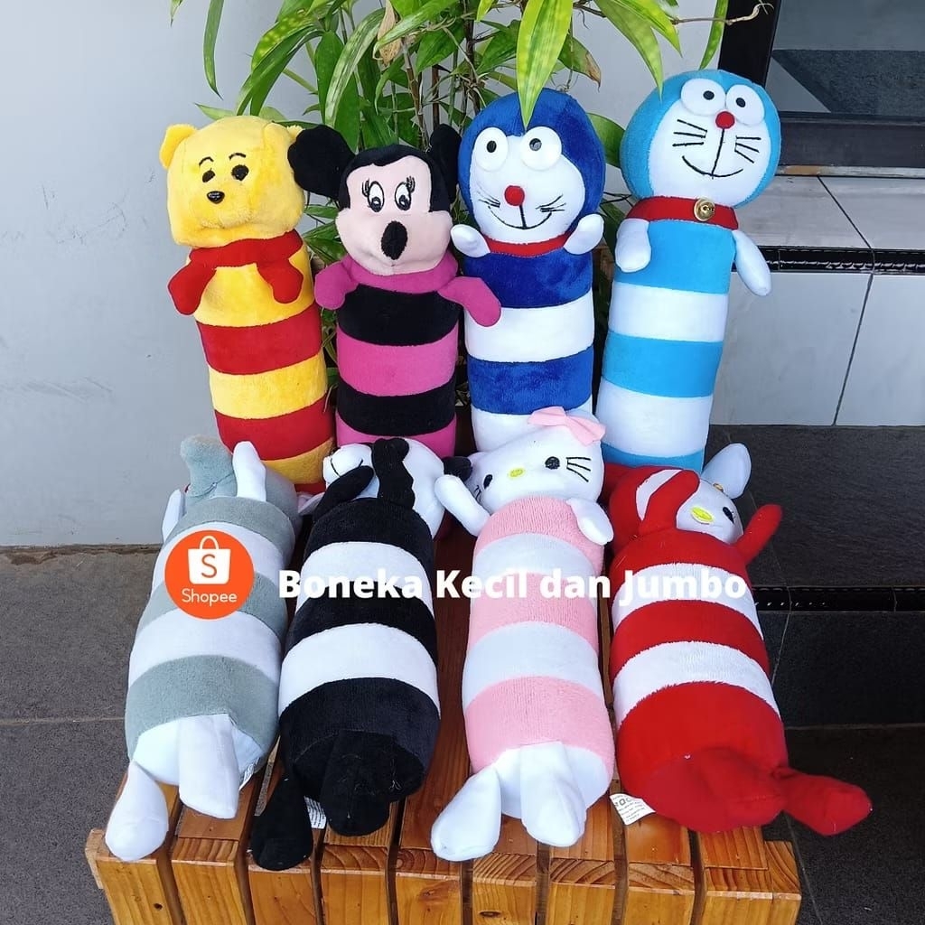 BONEKA BANTAL GULING KARAKTER ANIMALS 30CM