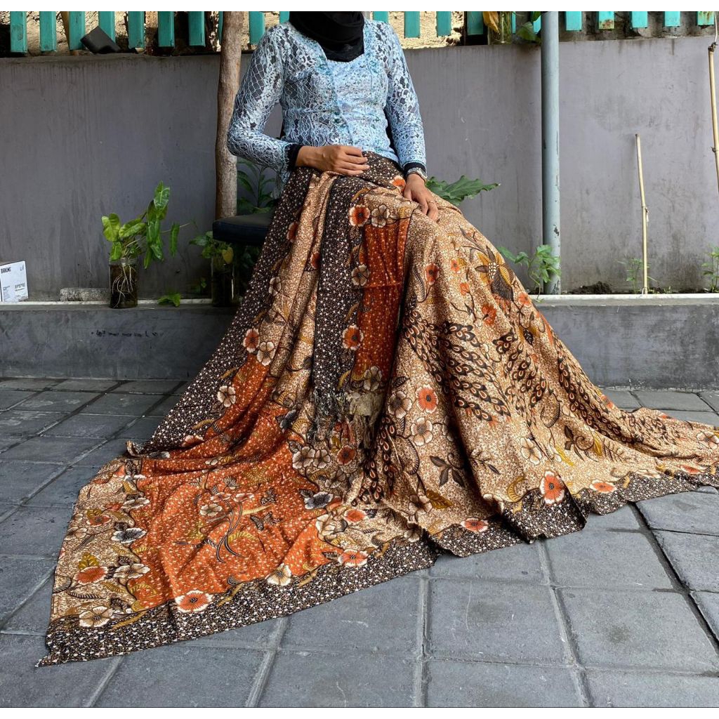 kamen sutra paris set selendang || kamen lembar sutra paris || sutra paris motif merak