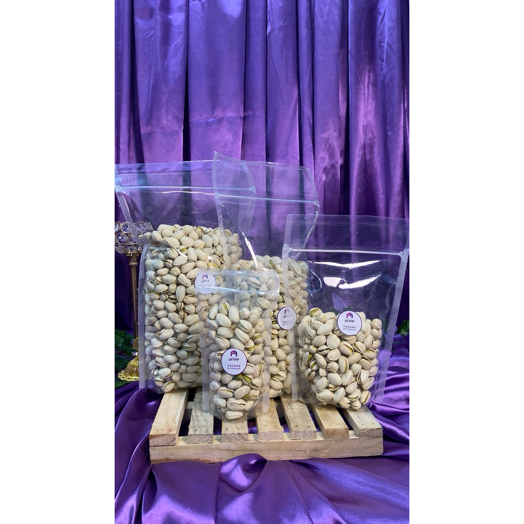 

Kacang Pistachio Panggang 1Kg- 100gr