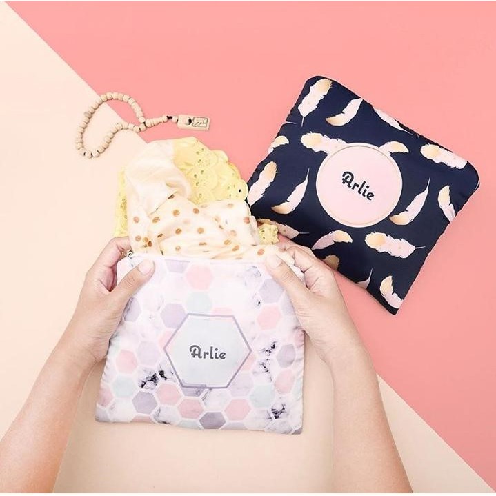 Pouch Persegi Panjang Satin / Pouch Satin Custom - Arlie Percetakan Kain