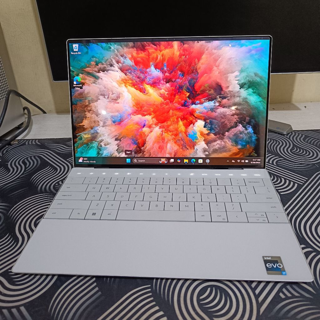 Dell XPS 13 Plus 9320 Laptop 13.4" OLED, Intel Core i7, 16GB RAM, 1TB SSD, Platinum Silver