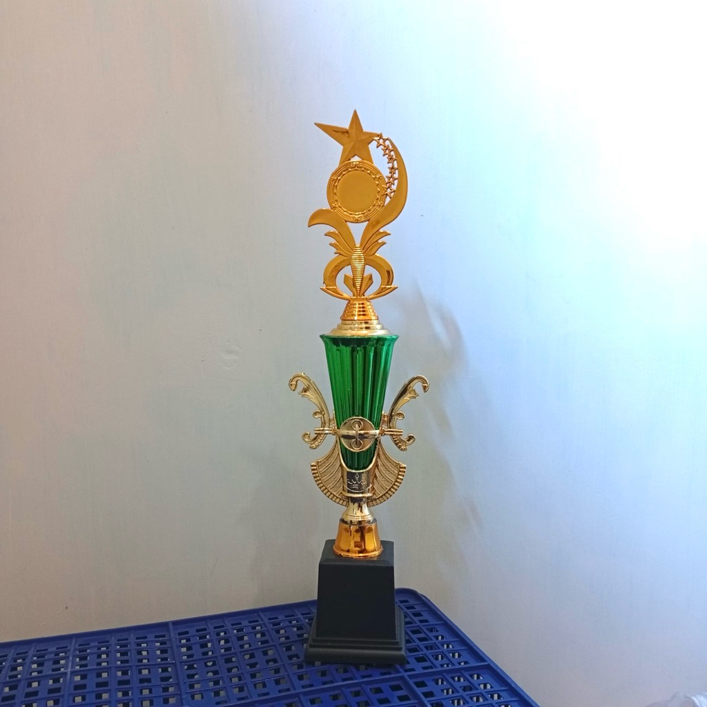 PIALA SATUAN CK IMPORT MEKROK KUPU 207 | PIALA SATUAN LOMBA BADMINTON