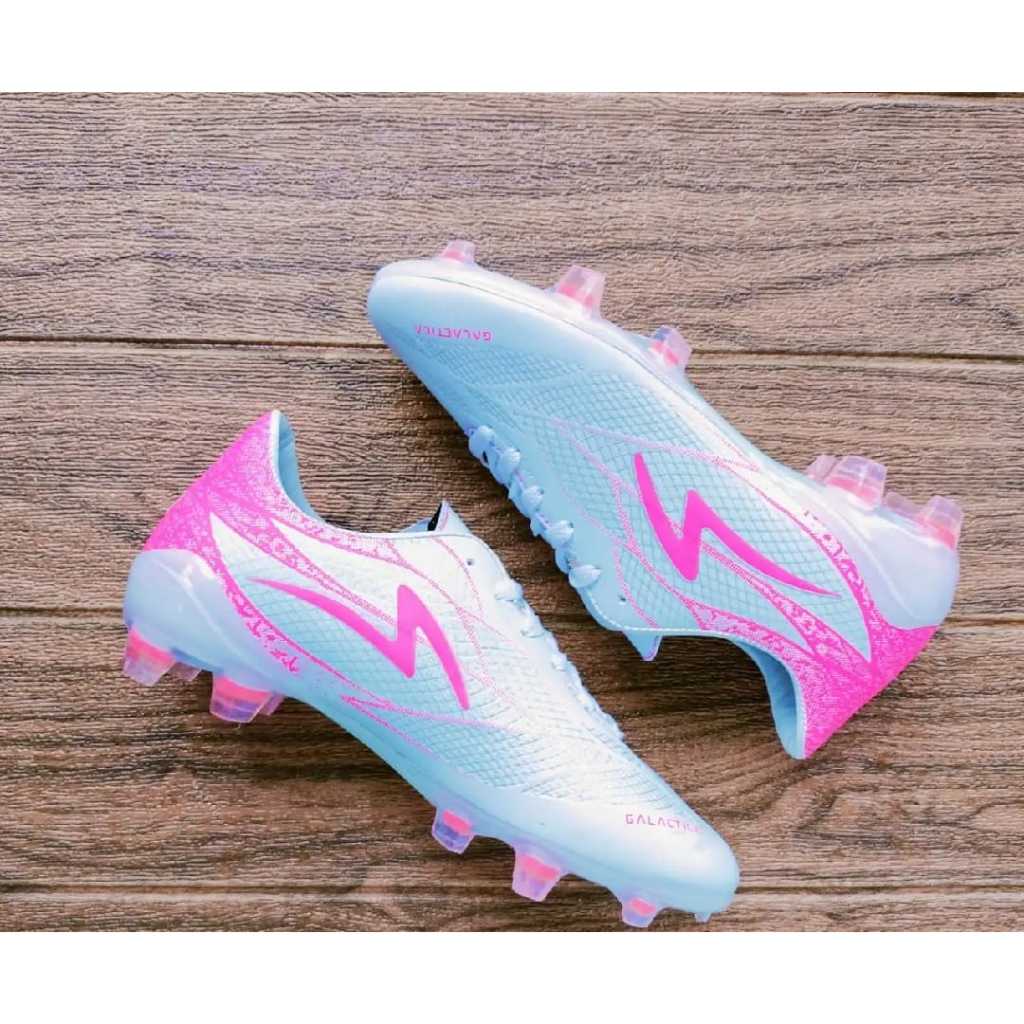 sepatu bola specs lightspeed reborn / sepatu bola specs Sudah di Sol Keliling