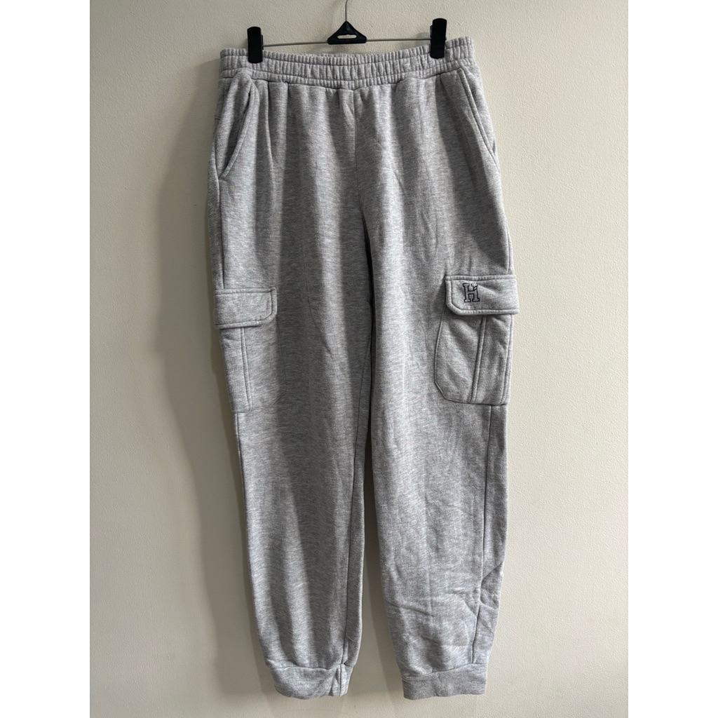 JOGGER PRIA HANGTEN