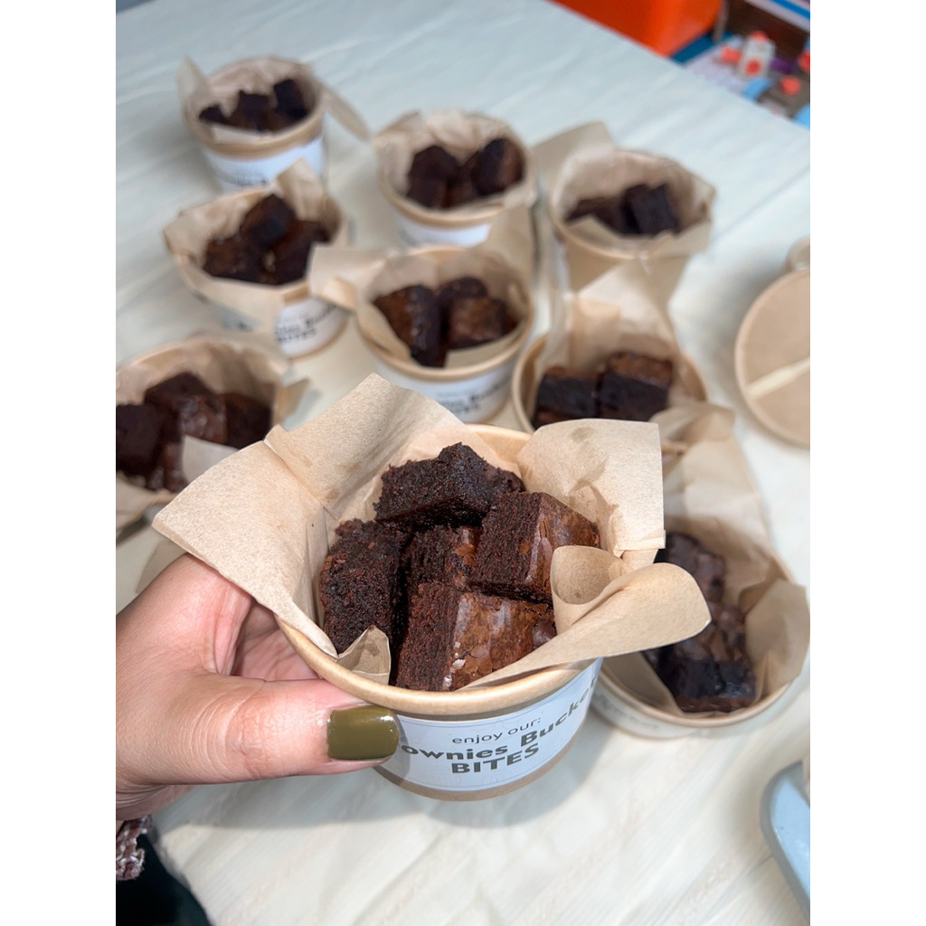 

Sweetside - Brownies Bucket Bites