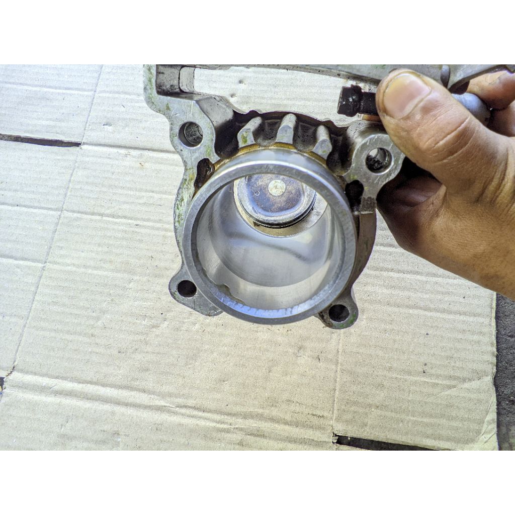 BLOK SEHER MOTOR YAMAHA VIXION OLD(150)VIXION NEW ORIGINAL ORIGINAL(second)