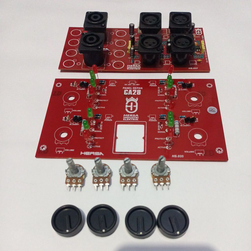 set ca 28, LED ca 28 + input balance ca 28 + 4 potensio + 4 knop