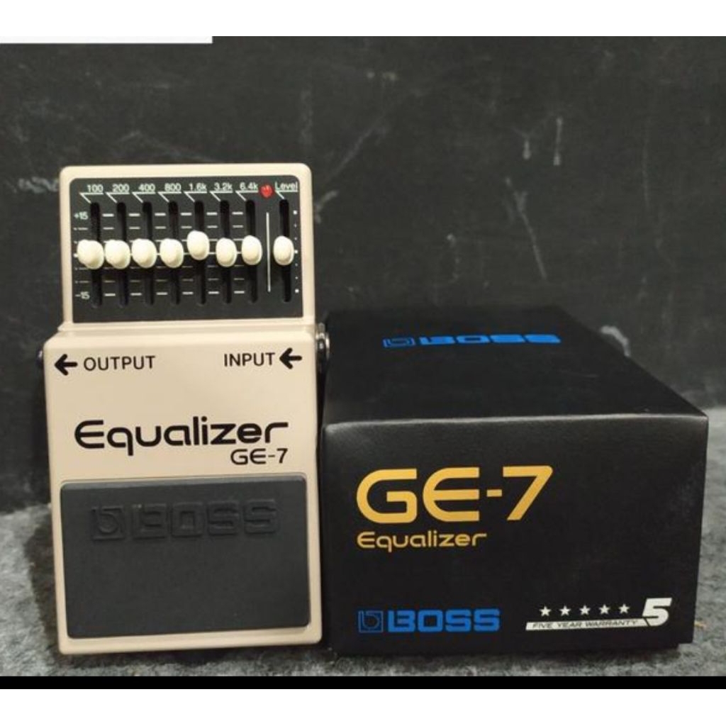 Boss GE7 , 7 Band Equalizer Pedal GE-7 BOSS Original Garansi