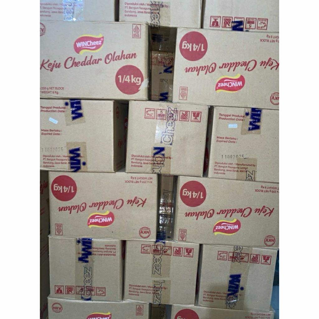 

Keju Wincheez Ceddar 250gr 1 Dus ( Isi 4 Slop )