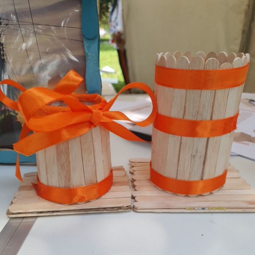 

Kerajinan Daur Ulang Pen Pencil Cup Holder