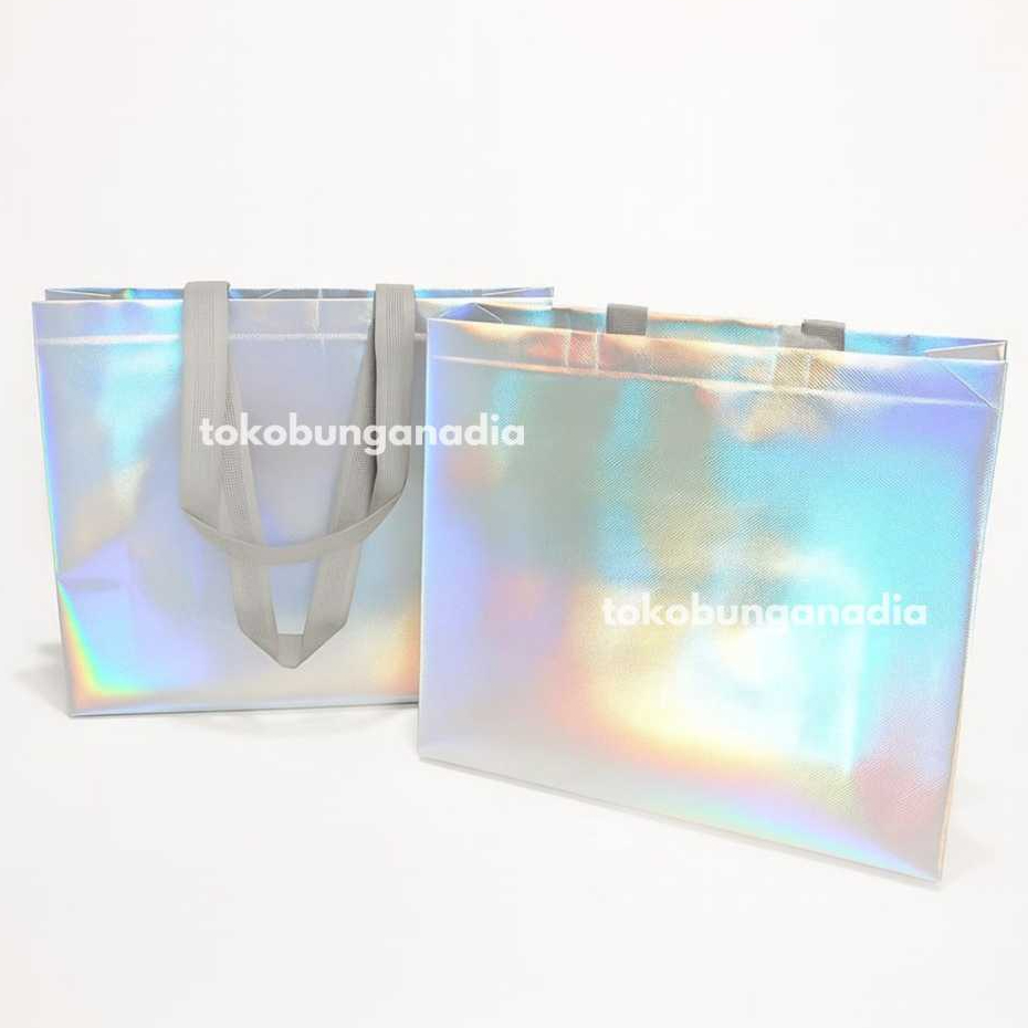 

Goodie bag Hologram Gift bag Tas Buket Hampers Bunga Tas Kado Souvenir Aesthetic Ulang Tahun I4N90