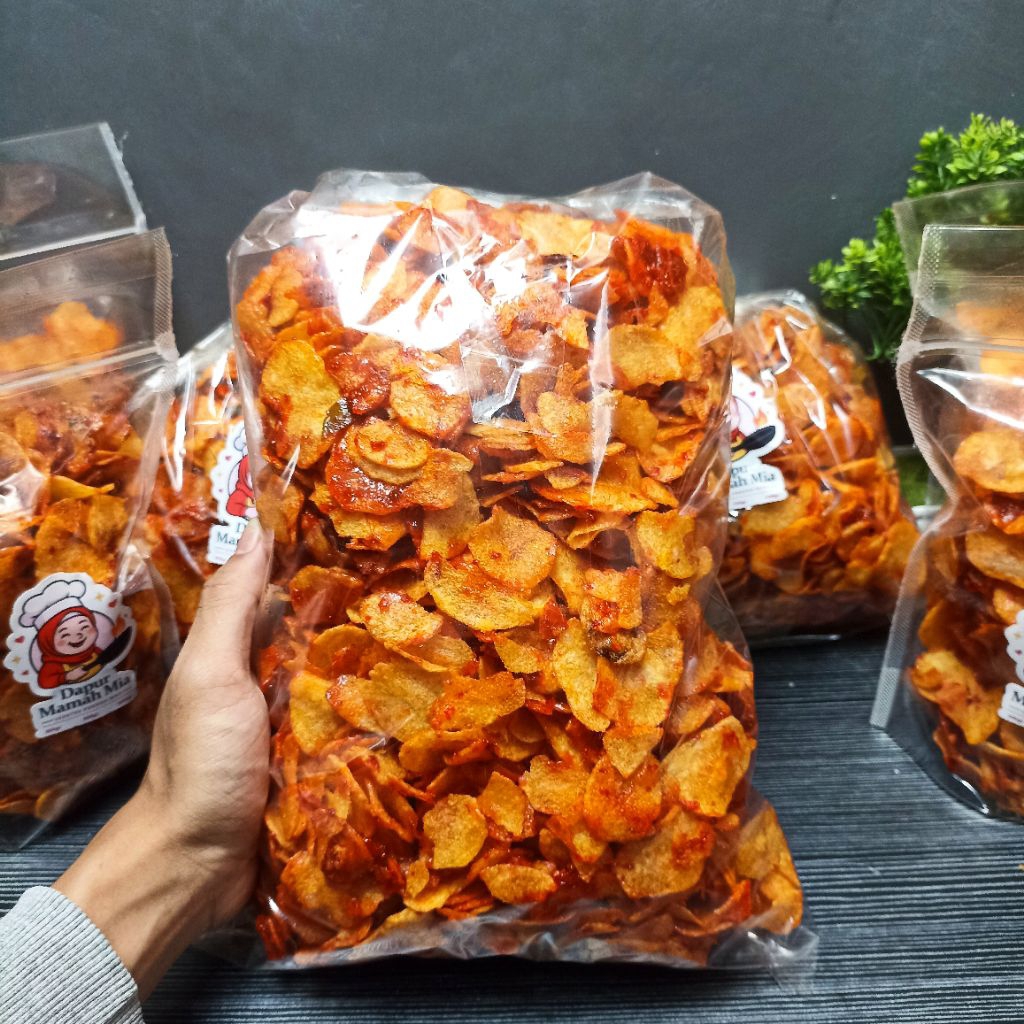 

Ygshop17 Keripik Kentang Balado Pedas Manis 500Gr Tipis & Renyah Dapur Mamah Mia