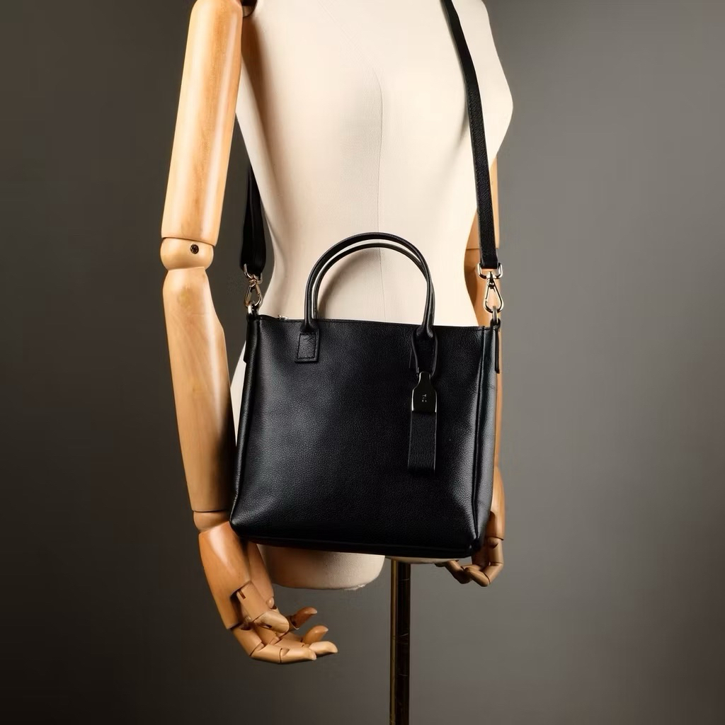 Fergie Mini GENUINE LEATHER BY DYA DHAIRYA